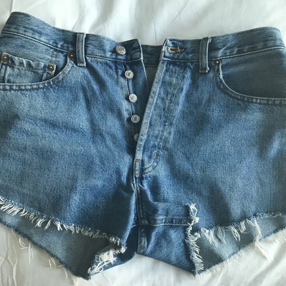 Levi Classic/Vintage 501/505 Jean Shorts - Picture 5 of 7